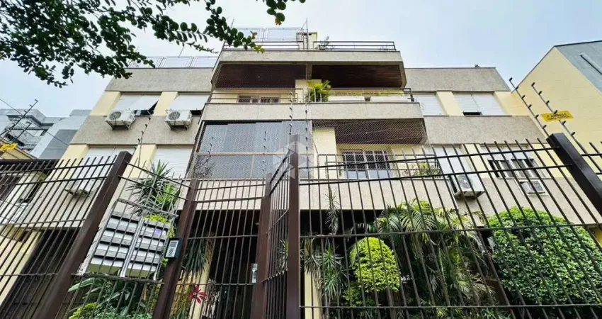 Cobertura mobiliada com 2 dormitórios e terraço com jacuzzi no bairro Petrópolis - 201m² privativos