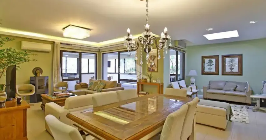 Apartamento com 3 suítes, 3 vagas de garagem, próximo a praça da encol, com 191,37m²