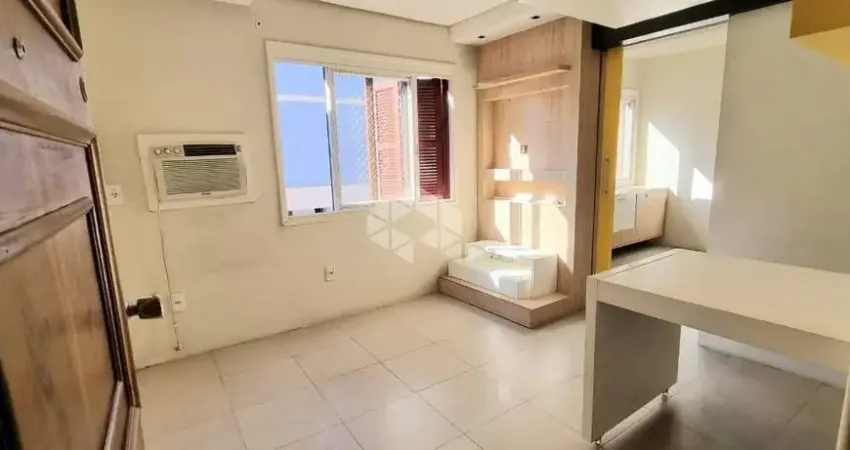 1 dormitório semi mobioiado, 1 garagem - hospital mãe de deus