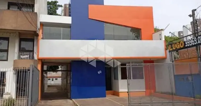 Sobrado comercial com 270m² área privativa, bairro menino deus.