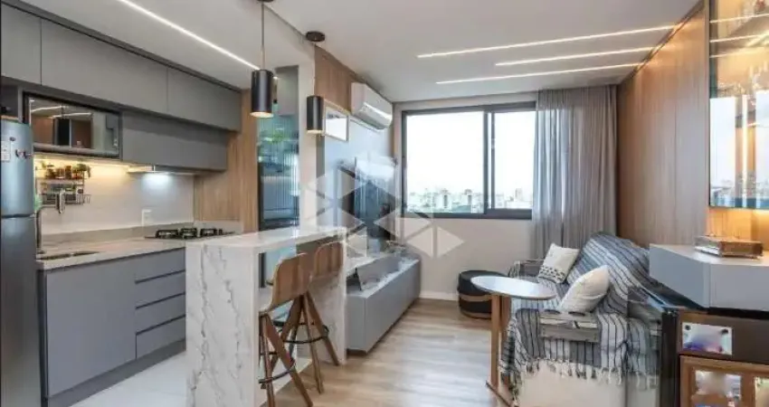 APARTAMENTO 2 DORMITÓRIOS, próximo a Érico Veríssimo no bairro Menino Deus. Com 57m