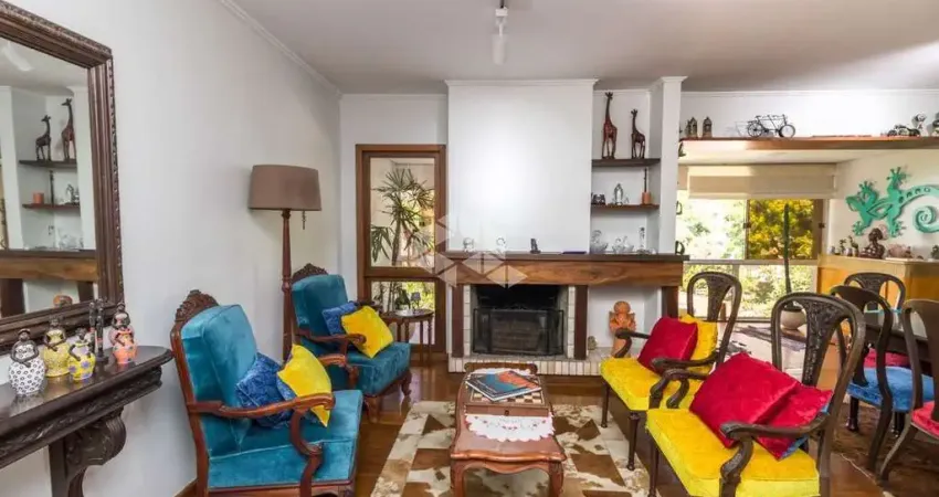 COBERTURA 3 VAGAS ,SUITE ,CHURRASQUEIRA, LAREIRA ,BAIRRO PETRÓPOLIS, PORTO ALEGRE/RS