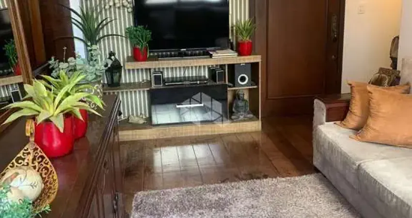 Apartamento 02 dormitórios, desocupado em frente ao Zaffari Ipiranga