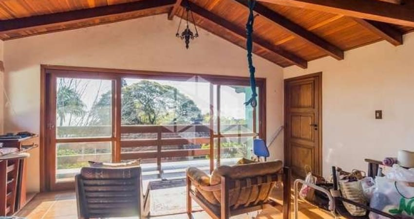 Casa com 5 quartos à venda na Rua Doutor Possidônio Cunha, 62, Vila Assunção, Porto Alegre