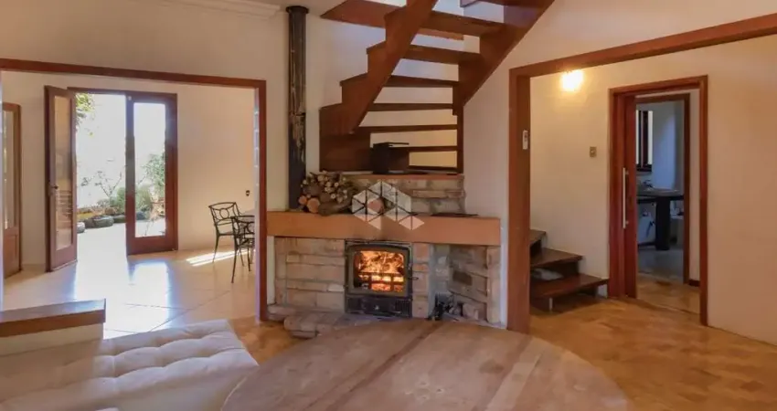 Casa com 4 quartos à venda na Rua Pão de Açúcar, 110, Vila Conceição, Porto Alegre