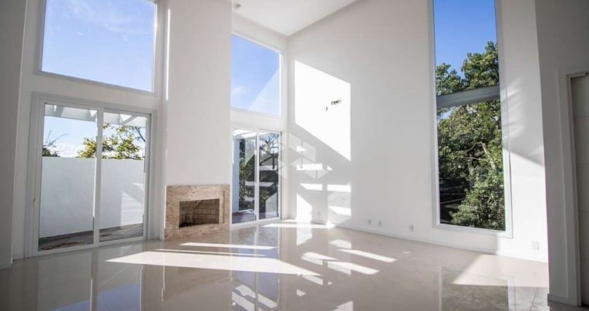 Casa com 3 quartos à venda na Rua Professor Emílio Meyer, 205, Vila Conceição, Porto Alegre