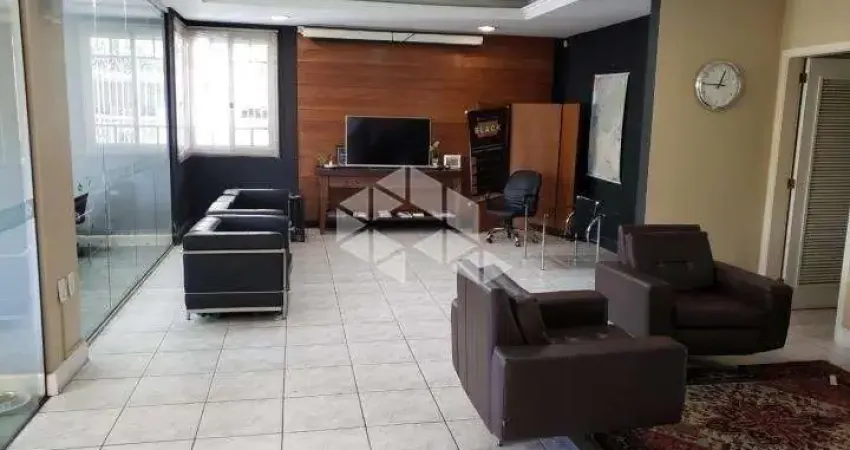 Casa com 4 quartos à venda na Rua Dom Pedro II, 483, São João, Porto Alegre