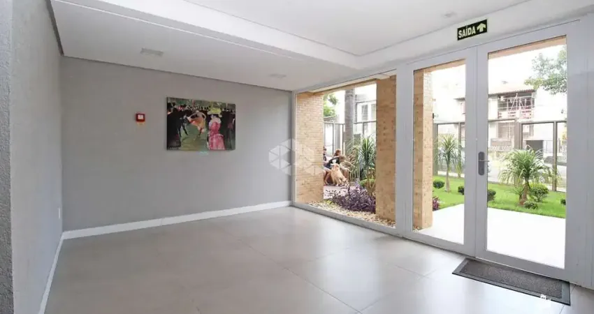 Apartamento com 2 dormitórios, sendo 1 suíte e 2 vagas no bairro Alto Petrópolis