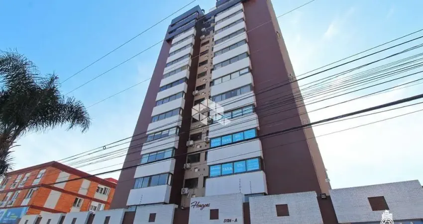 Apartamento com 2 dormitórios, sendo 1 suíte e 2 vagas no bairro Chácara das Pedras