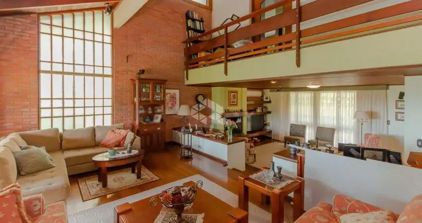 Casa em condomínio fechado com 5 quartos à venda na Rua Doutor Barbosa Gonçalves, 381, Chácara das Pedras, Porto Alegre