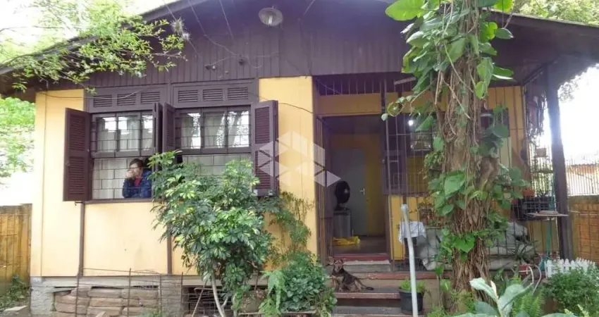 Casa 3 dormitórios a venda no Bairro Nossa Senhora das Gracas em Canoas