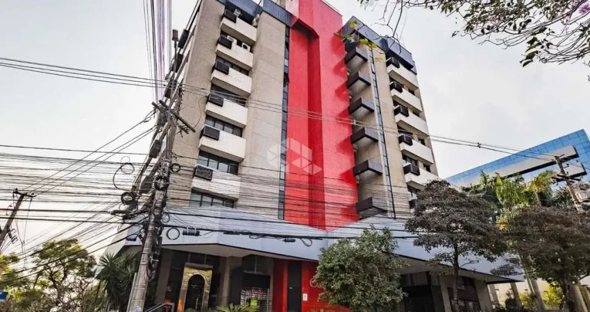 Conjunto / sala comercial com 130 m² e duas vagas de garagem na Carlos Gomes