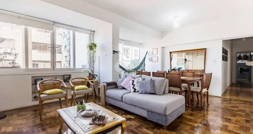 Apartamento com 3 quartos à venda na Avenida Independência, 720, Independência, Porto Alegre