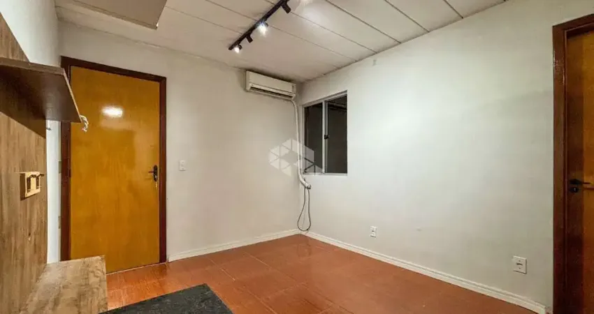 Apartamento de 2 dormitórios, vaga, playground, salão de festas, portaria 24h, próximo da, Av. Maurício Cardoso, Hamburgo Velho, Novo Hamburgo.