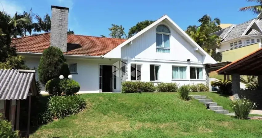 Cond Euroville - 3 dorms (2 suítes), 90% térrea, piscina, sauna, gormet!