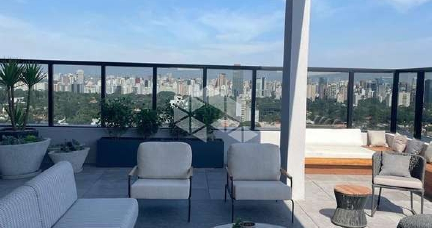 P11 Pinheiros, Rua dos Pinheiros, 603