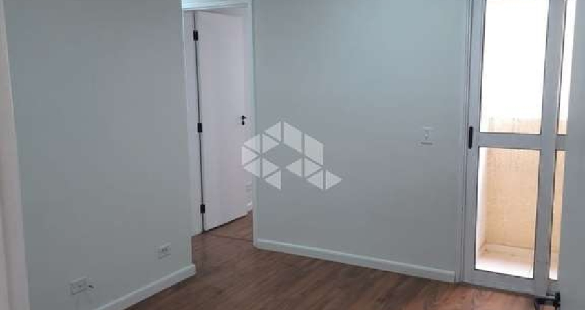 Apartamento à venda 2 quartos C/1 banheiro e 1 vaga