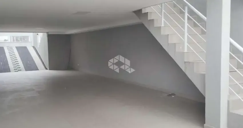 Excelente Casa/Comércio no Vila Osasco - 170 m², 3 Quartos, 6 Vagas!