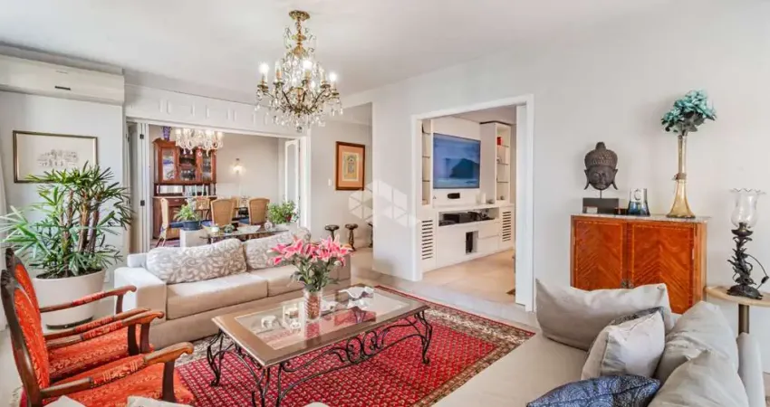 Apartamento de 210m2, 3 quartos, suíte na Vinte e Quatro de Outubro.