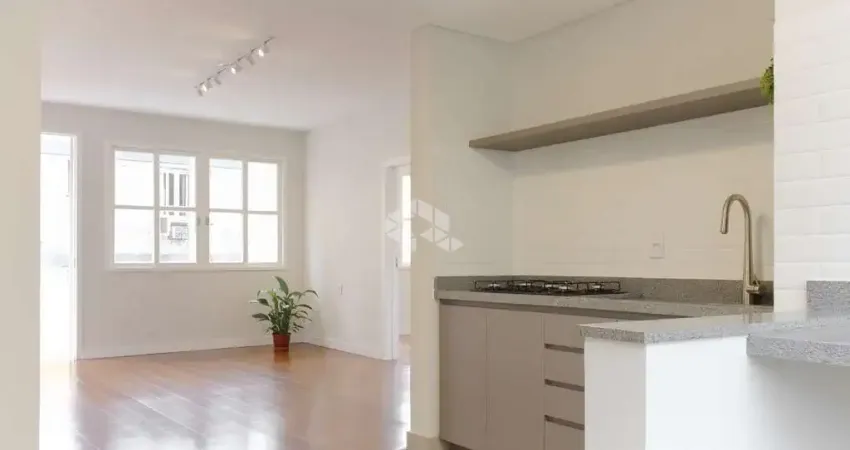 Apartamento 100% reformado de 3 quartos (1 suíte) no centro histórico de porto alegre