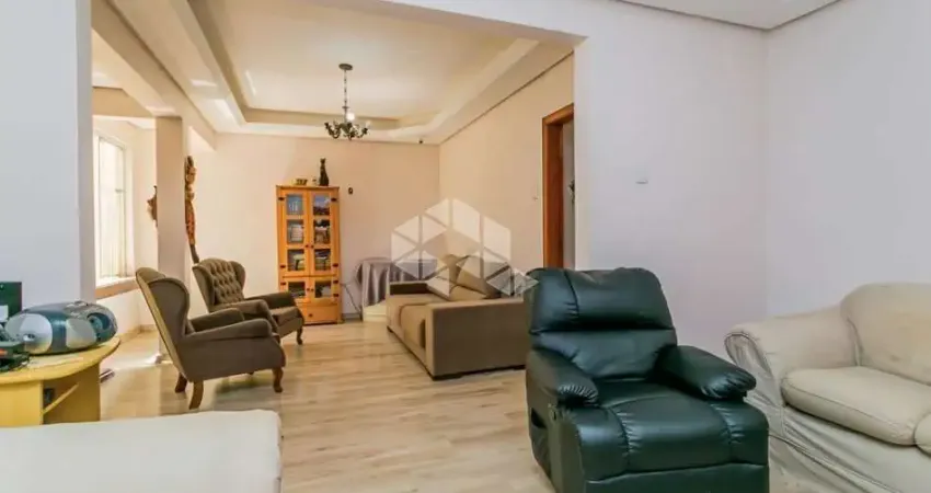 Apartamento de 113m2, living em 3 ambientes cercado por jardim de inverno