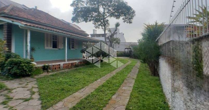 Casa térrea, 2 dormitórios, Bairro Ipanema, Zona Sul de Porto Alegre/RS