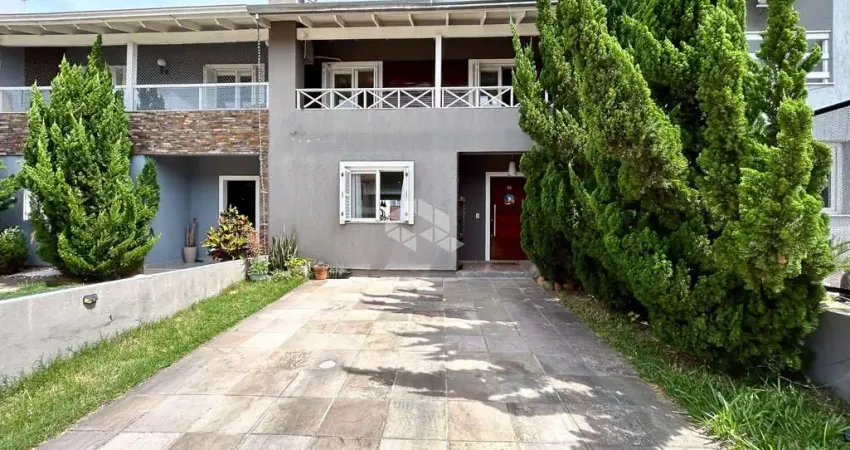 Casa com 3 dormitórios, living amplo, espaço goumert próximo da piscina - condomínio fechado