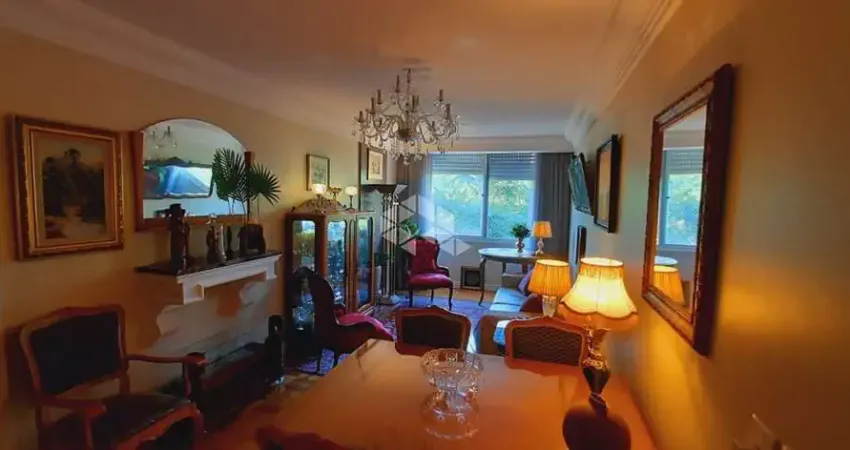 Apartamento 3 dormitórios, 3 banheiros e garagem no Centro Histórico