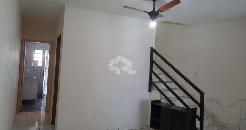 Vendo Casa Sobrado 170m² 2 Dormitórios 1 dependência de empregada 2 Vagas de Garagem no Jardim Guayana Taboão da Serra - SP