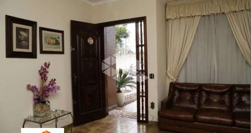 Vendo Casa 176m² 2 Dormitórios 1 Suíte 3 Vagas Jardim da Glória Taboão da Serra - SP