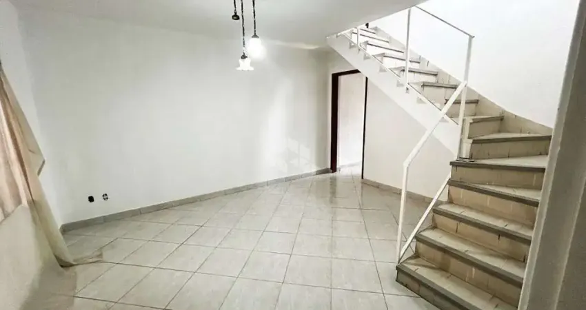Vendo Casa Sobrado 220m² 3 Dormitórios 1 Suíte 2 Vagas Jardim Ana Maria São Paulo - SP