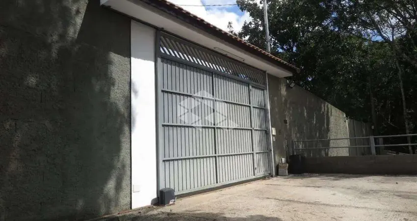 Vendo Chácara com Lago 2.967,33m² 3 Dormitórios 12 Vagas Chácaras Lidia Embu das Artes - SP