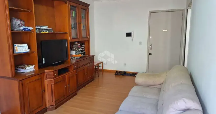 Apartamento 3 dormitorios, 1 vaga coberta, mobilado no bairro Bom Fim