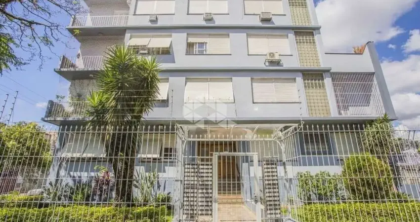 Apartamento 1 dormitorio frente desocupado terraço churrasqueira e lareira.