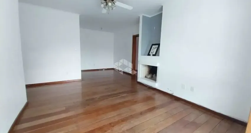 Apartamento 3 dormitórios sendo 1 suíte, sacadas, 2 vagas cobertas no Jardim Lindoia.