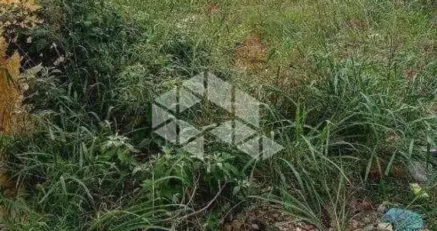 Terreno à venda em Itaquera.