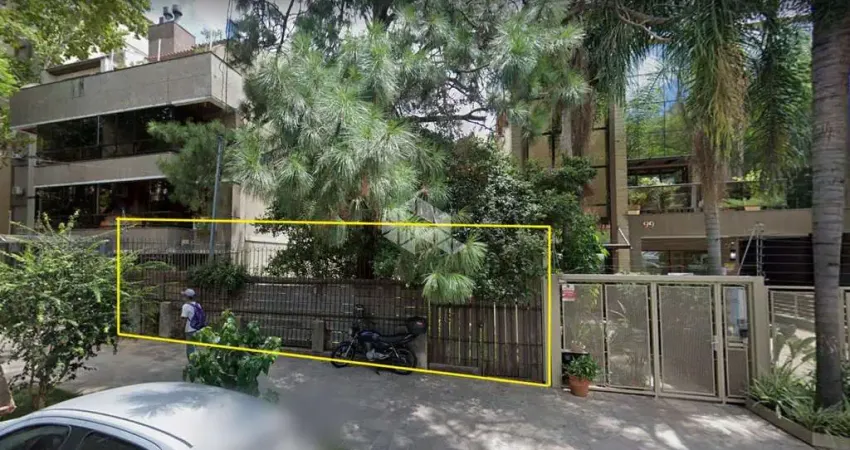 Terreno à venda na Rua Coronel Paulino Teixeira, 137, Rio Branco, Porto Alegre