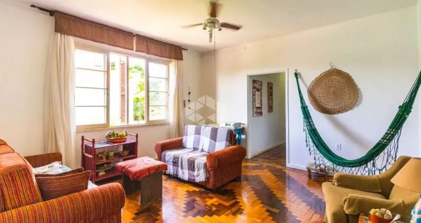 Apartamento com 3 quartos à venda na Rua Professor Langendonck, 95, Petrópolis, Porto Alegre