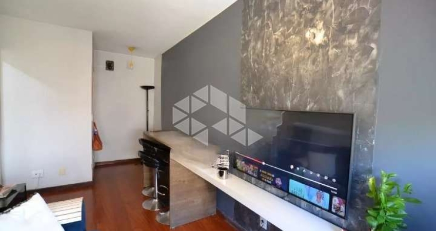 CRÉDITO REAL Imóveis Vende !    Apto 2 dormitórios com 67m², próximo ESEF da UFRGS,  Shopping Bourbon Ipiranga e Jardim Botânico.