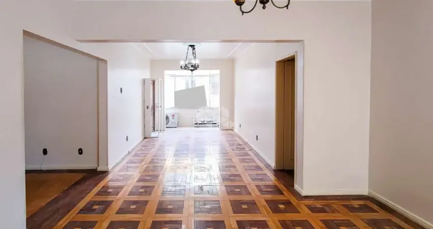 Apartamento 3 dormitórios, dependência completa, elevador, 143 m² - Bairro Santana - Porto Alegre