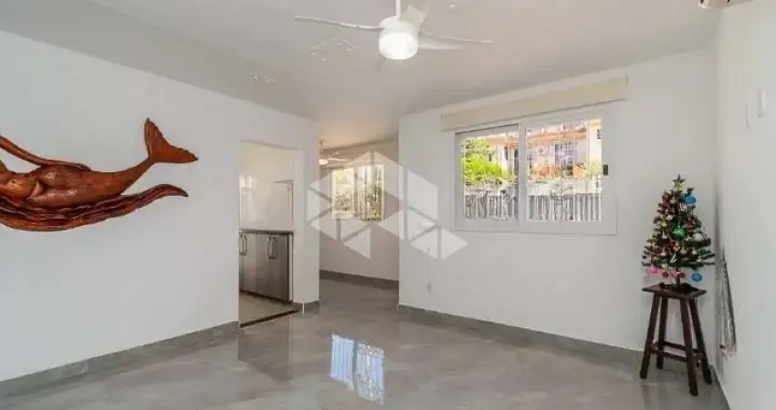 Casa com 3 quartos à venda na Rua Ângelo Crivellaro, 359, Jardim do Salso, Porto Alegre