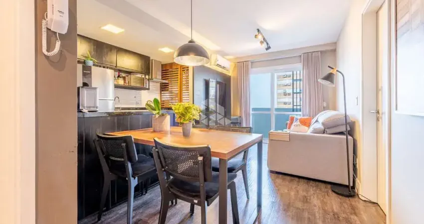 Apartamento com 52m² e 1 dormitório, 1 vaga no bairro Petrópolis em Porto Alegre