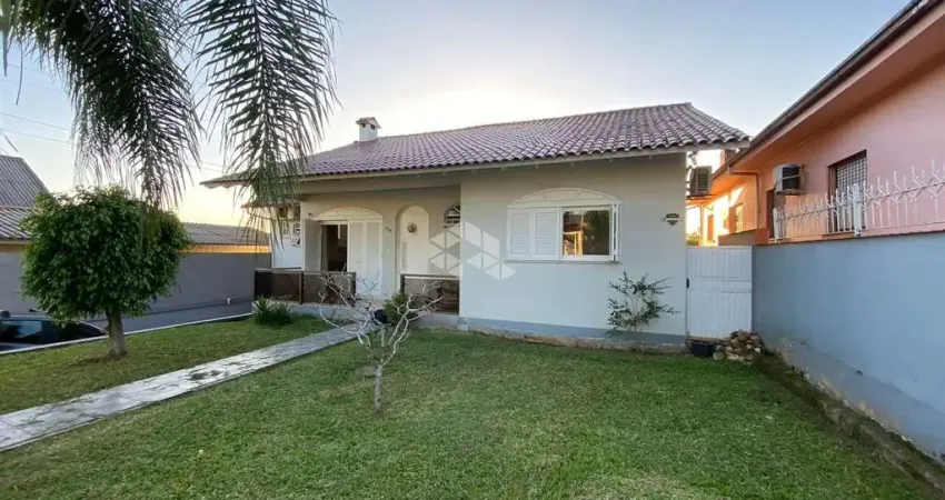 Casa com 5 quartos à venda na Presidente Prudente de Moraes, 713, Goiás, Santa Cruz do Sul