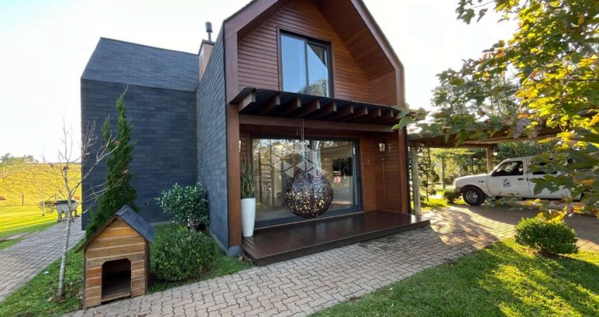 Chácara com casa contemporânea e próximo a Cidade