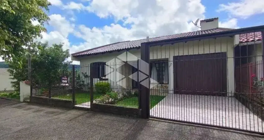 Casa com 3 quartos à venda na Professor João Marcos Goettems, 405, Santo Antônio, Santa Cruz do Sul