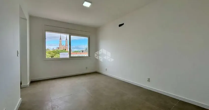 APARTAMENTO COM 02 DORMITÓRIOS NO CENTRO