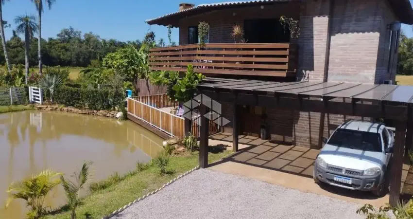 Chácara / sítio com 4 quartos à venda na Linha Rabuske, 1, Área Rural de Santa Cruz do Sul, Santa Cruz do Sul
