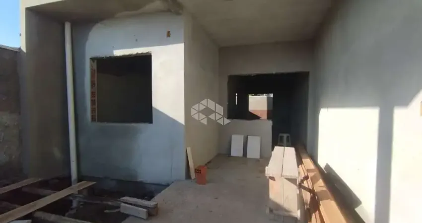 Casa geminada em construção com 2 dormitórios no bairro Esmeralda