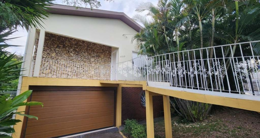 Casa com 3 quartos à venda na Avenida Independência, 1180, Avenida, Santa Cruz do Sul