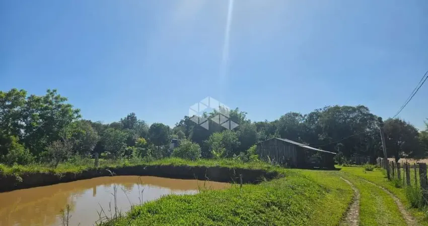 Chácara / sítio com 1 quarto à venda na Willy Moraes, 123123, Distrito Cerro Alegre Baixo, Santa Cruz do Sul